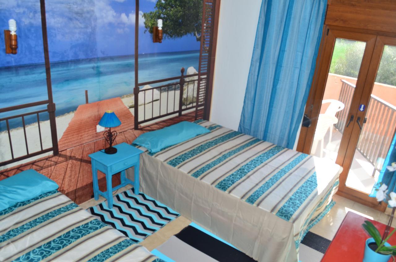 Residencia Santiago Mallorca Cala Figuera  Exterior photo